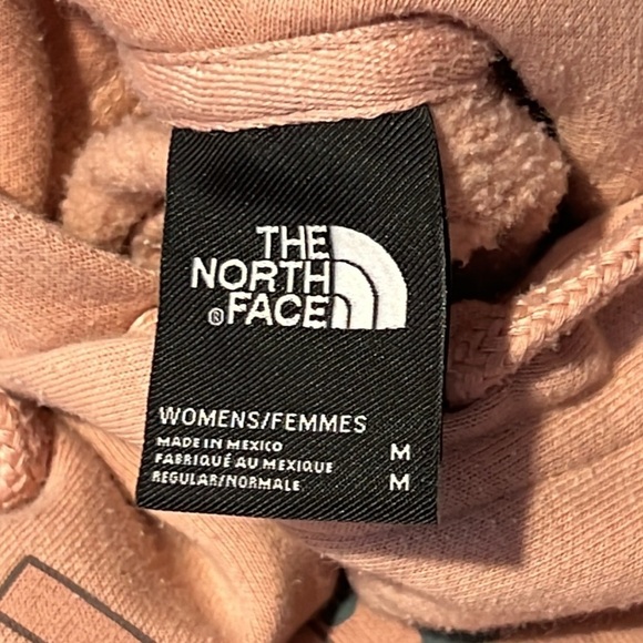 The North Face Pink With Camo Emblem Winter Hoodie
Size: Medium - Picture 11 of 13